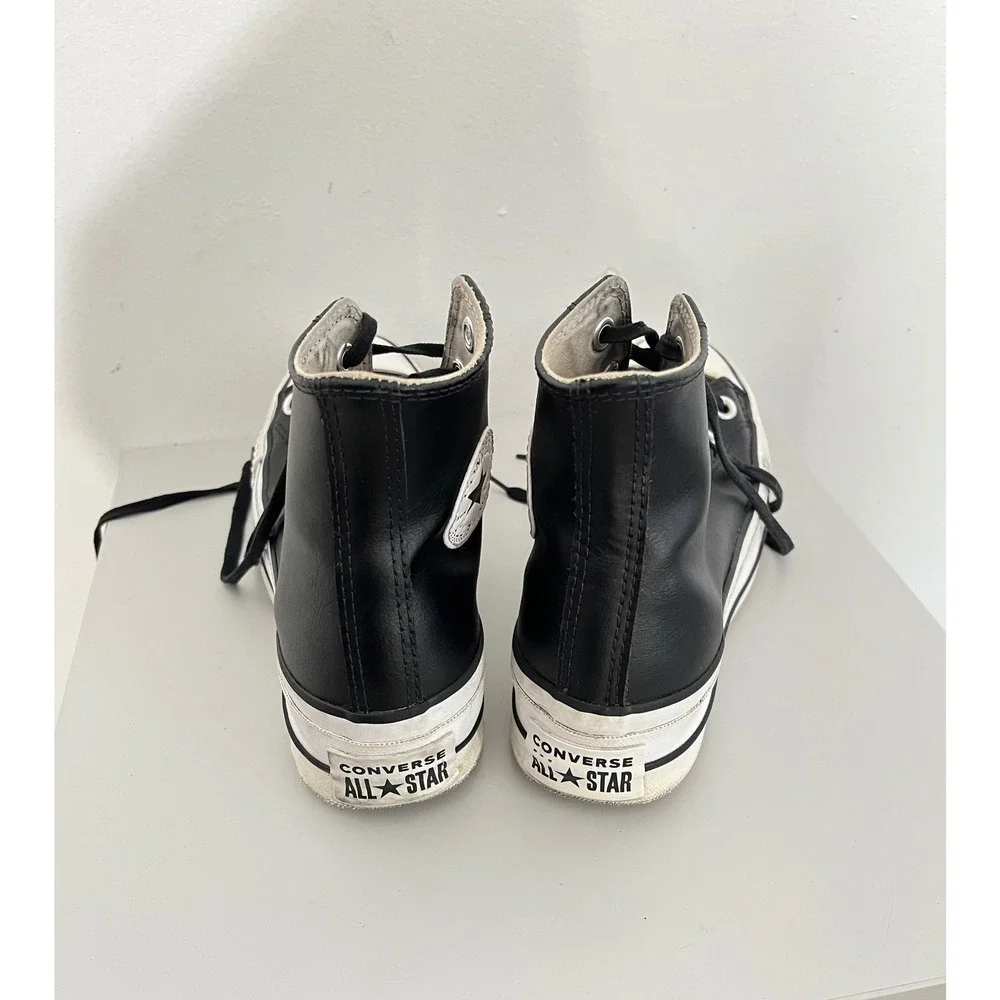 Converse very good